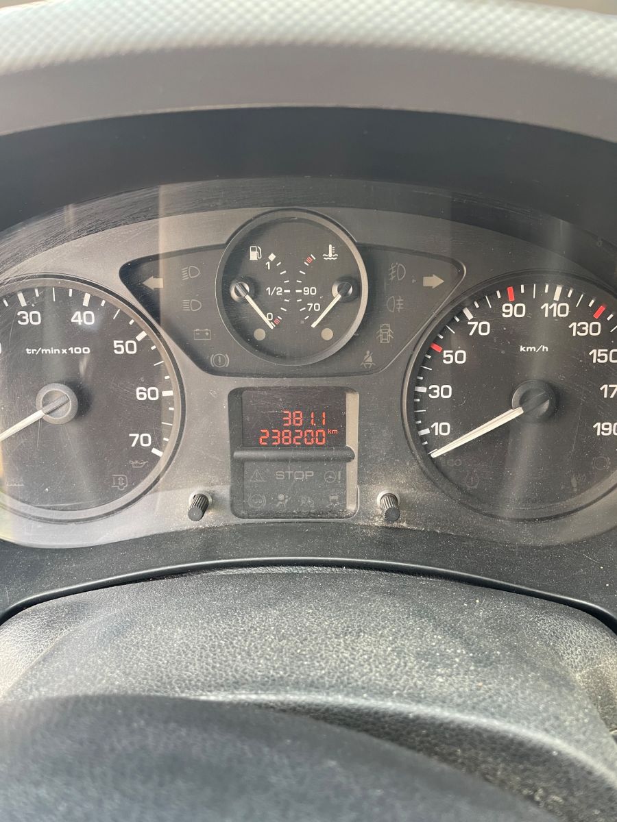 Citroën Berlingo Utilitaire à Tunis - Photo 3