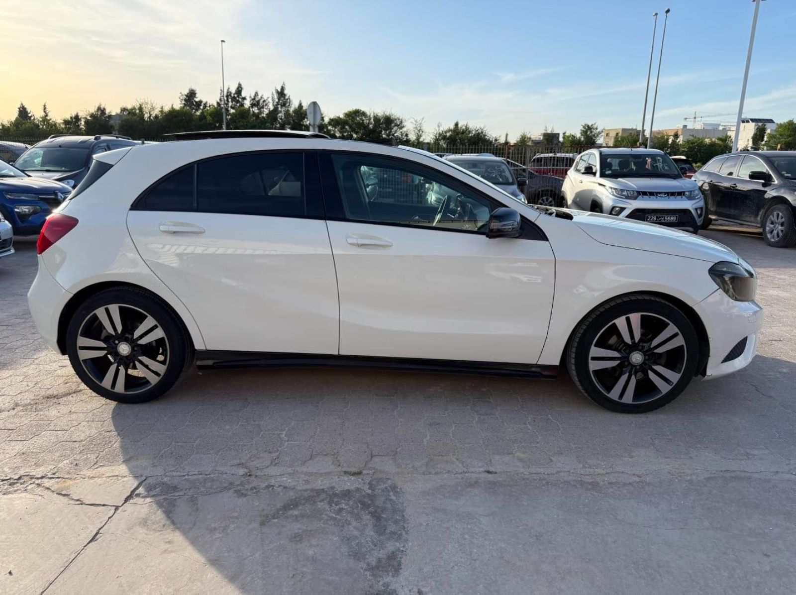 Mercedes-Benz Classe A à Ben Arous - Photo 4