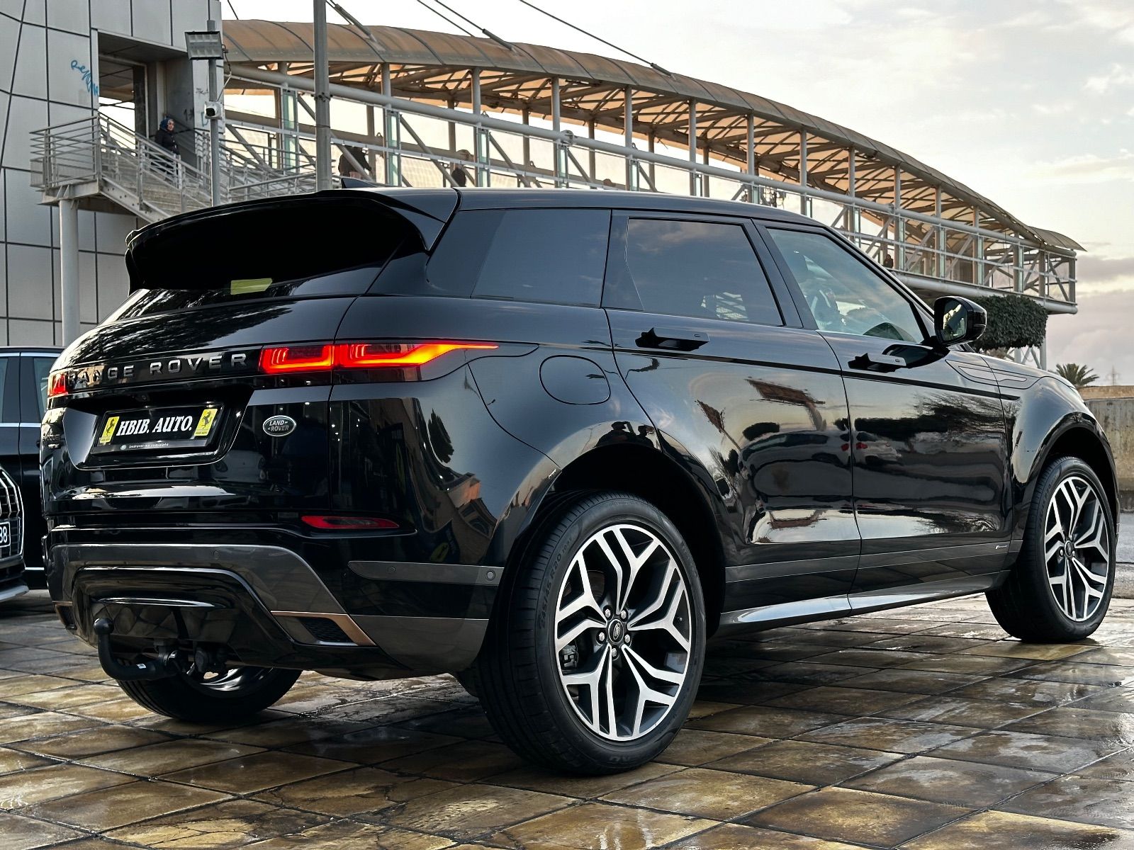 Land Rover Range Rover Evoque Hybride à Tunis - Photo 13