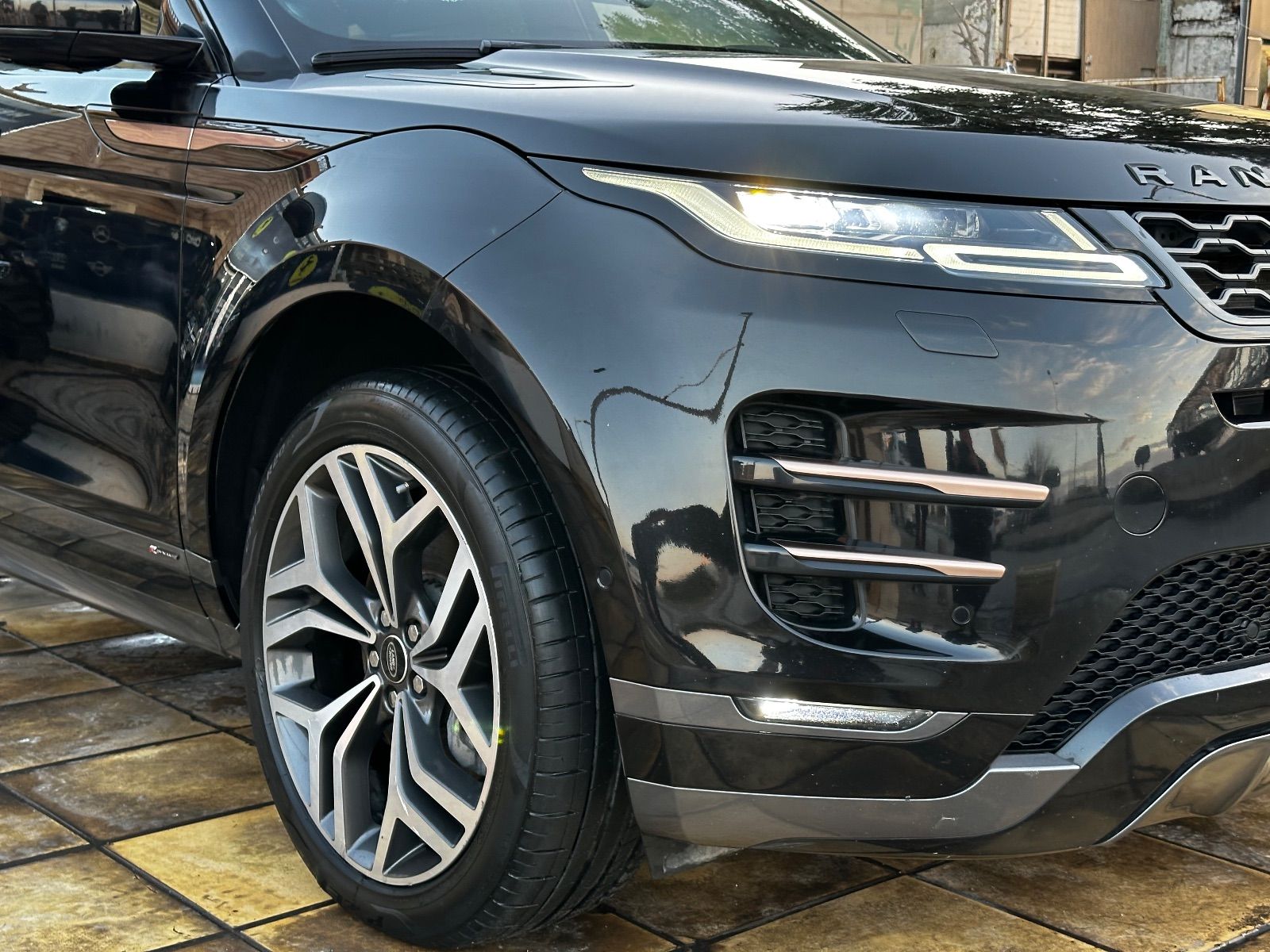 Land Rover Range Rover Evoque Hybride à Tunis - Photo 20