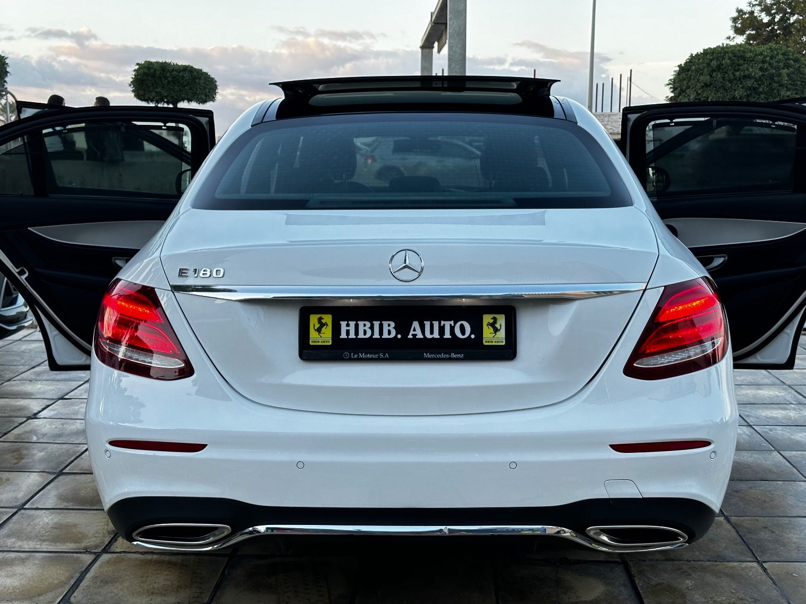 Mercedes-Benz Classe E Avantgarde à Tunis - Photo 4