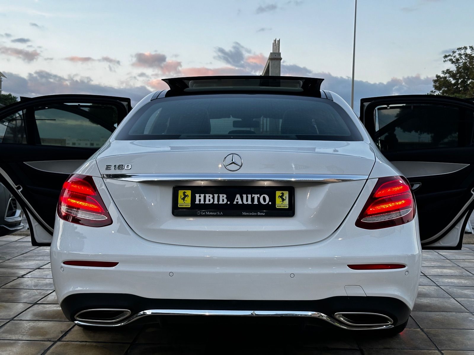 Mercedes-Benz Classe E Avantgarde à Tunis - Photo 17