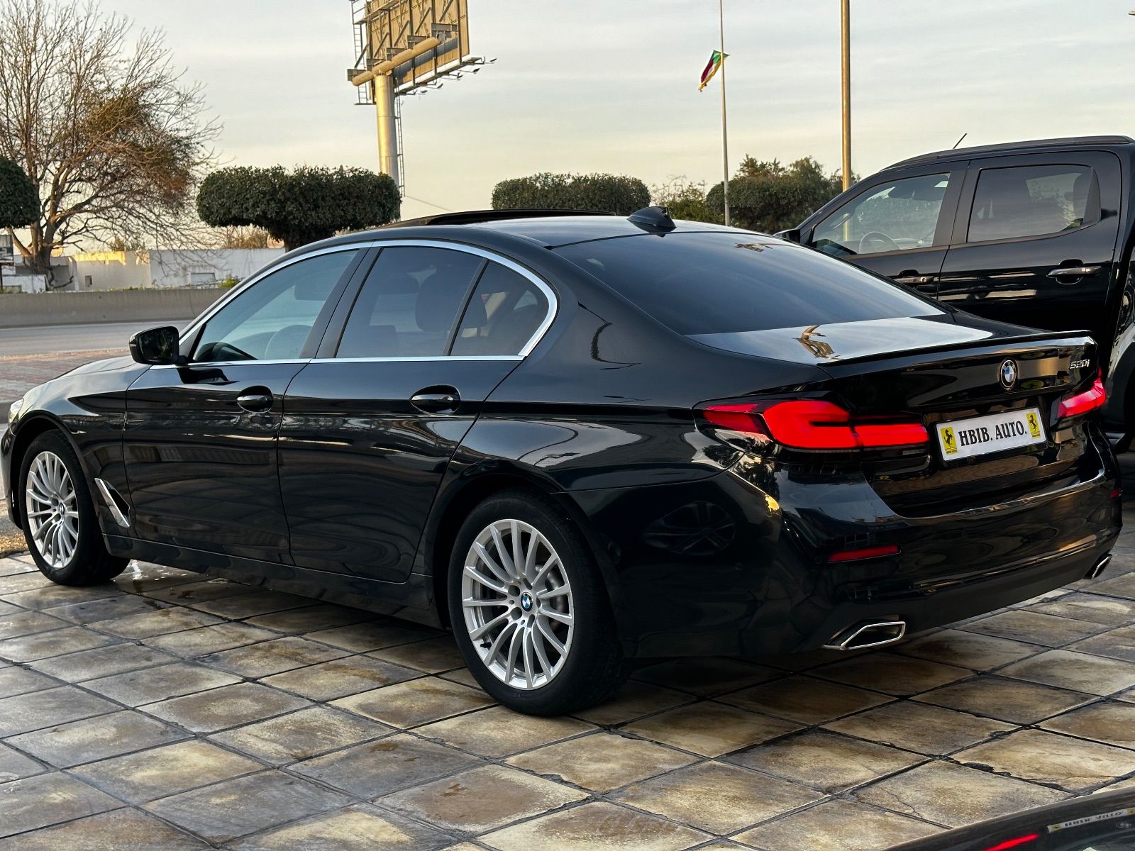BMW Série 5 à Ariana - Photo 13