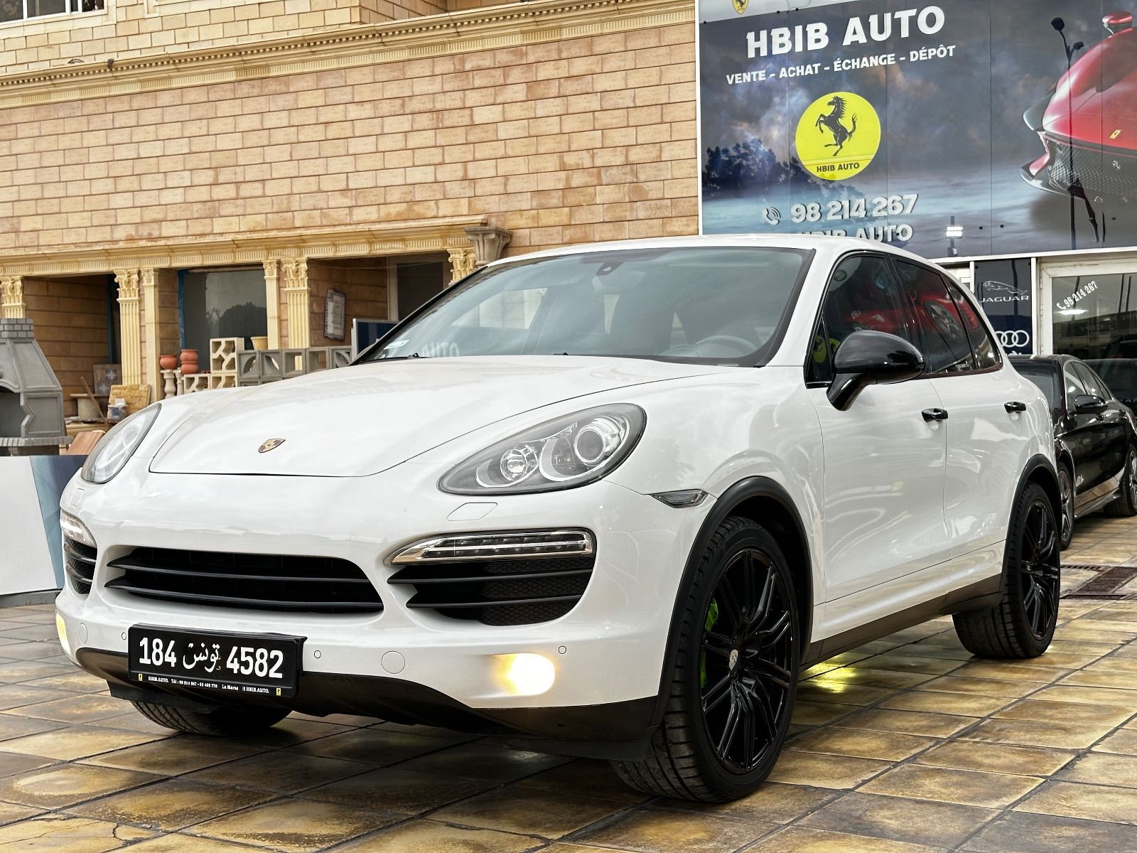 Porsche Cayenne à Ben Arous - Photo 4