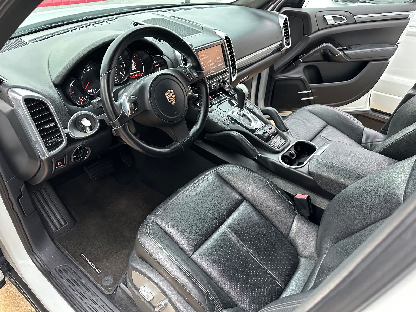 Porsche Cayenne à Ben Arous - Photo 16