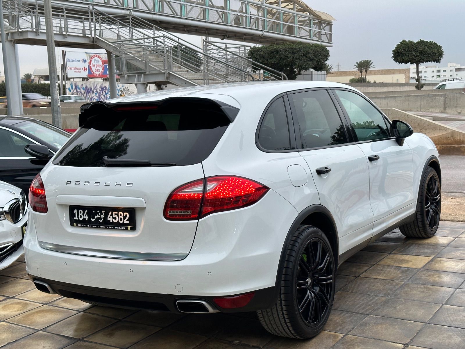 Porsche Cayenne à Ben Arous - Photo 17