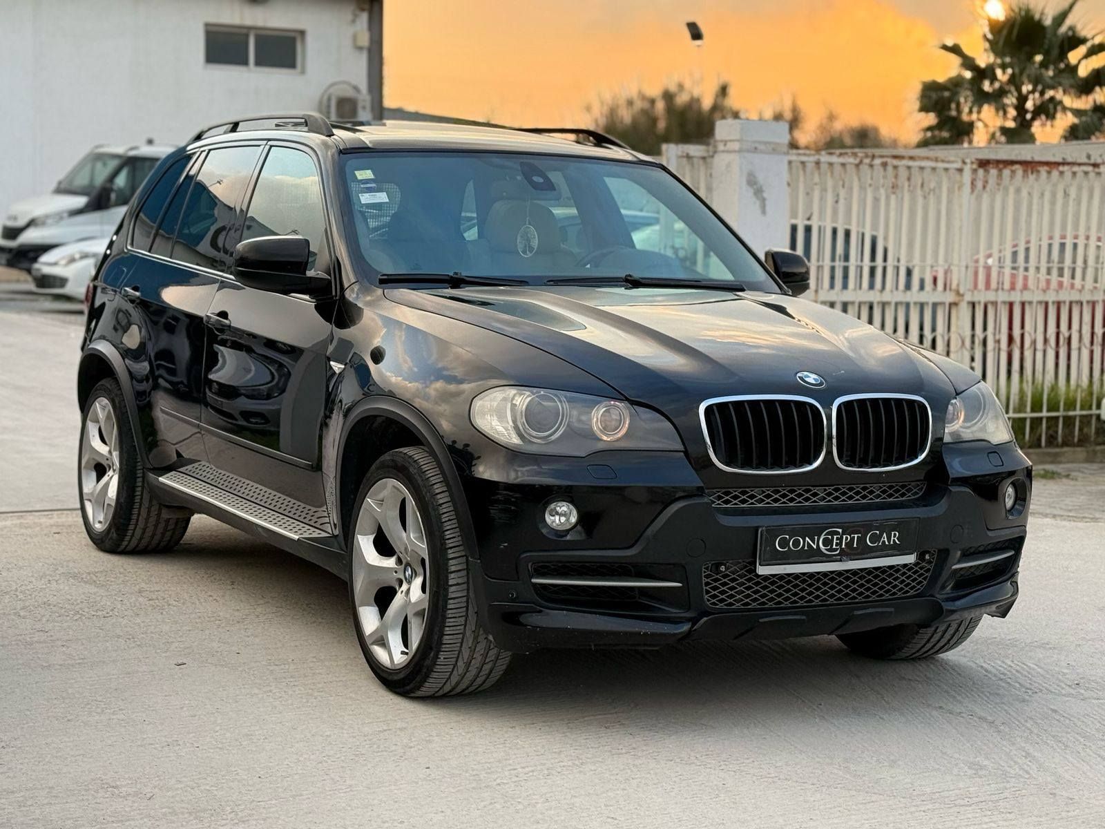 BMW X5 à Tunis - Photo 1