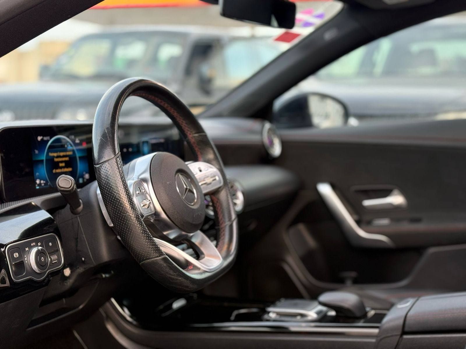 Mercedes-Benz CLA AMG à Tunis - Photo 8