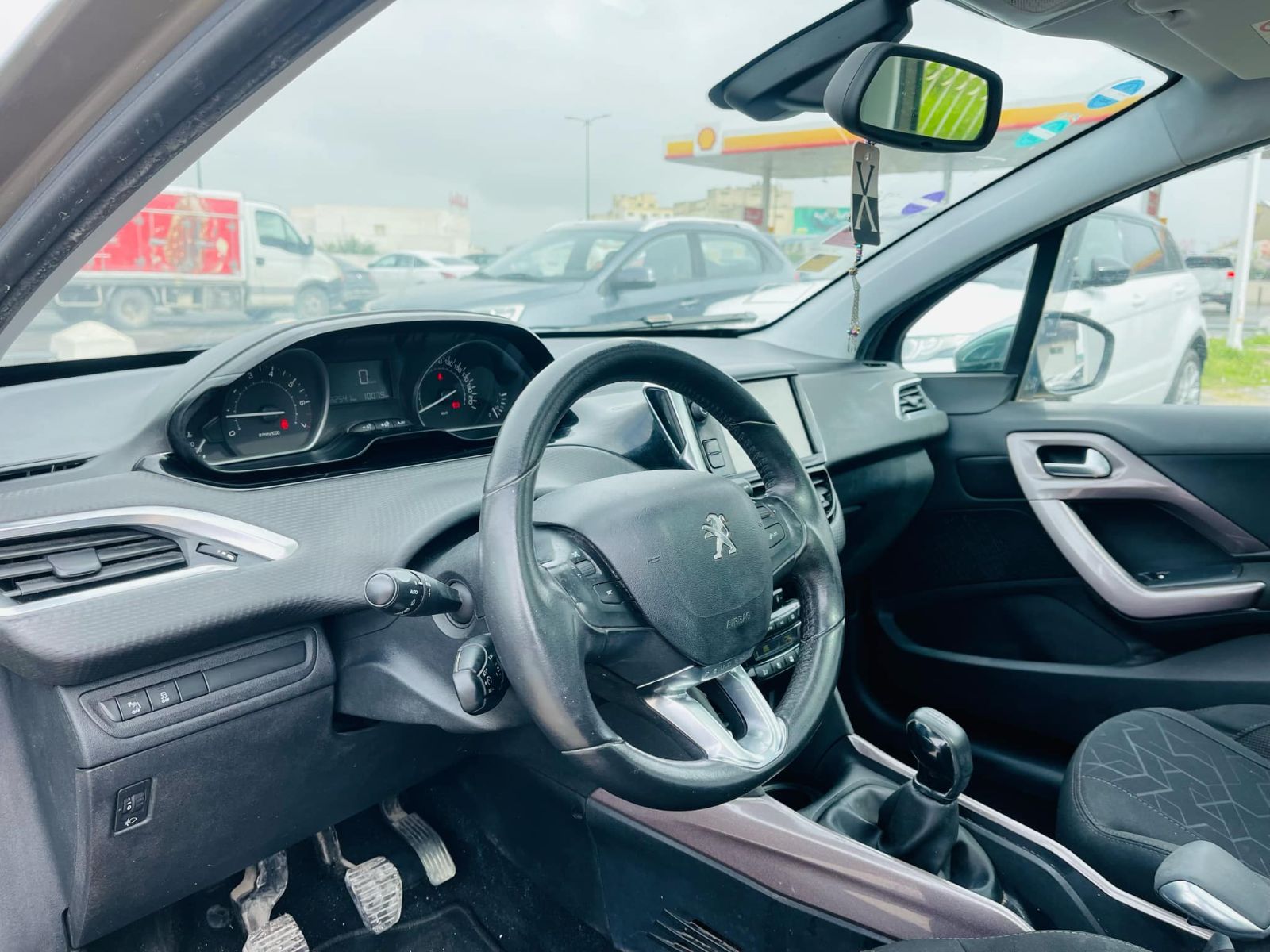 Peugeot 2008 à Tunis - Photo 1