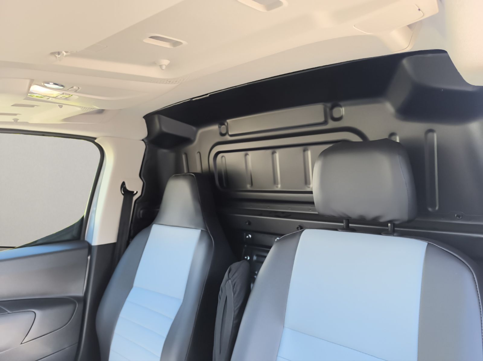 Opel Combo Cargo à Ben Arous - Photo 18