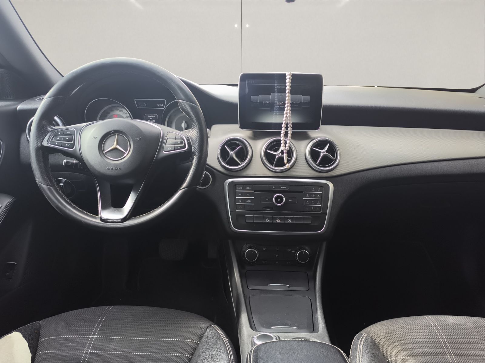 Mercedes-Benz CLA à Ariana - Photo 12