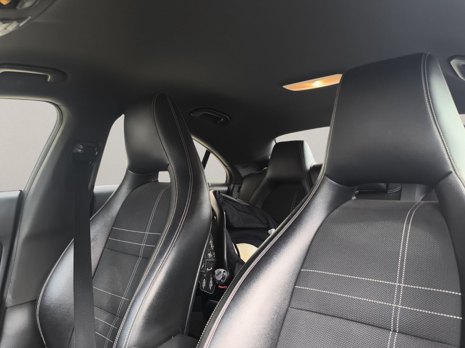 Mercedes-Benz CLA à Ariana - Photo 18