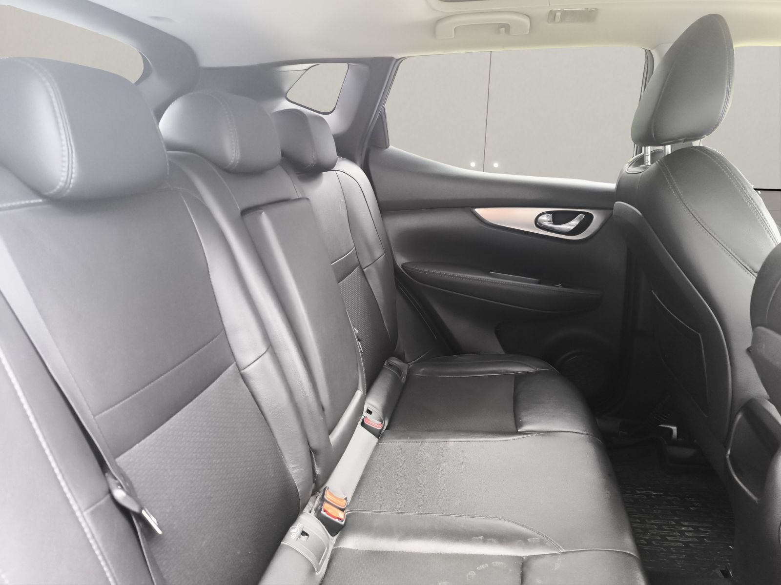 Nissan Qashqai Tekna High à Tunis - Photo 17