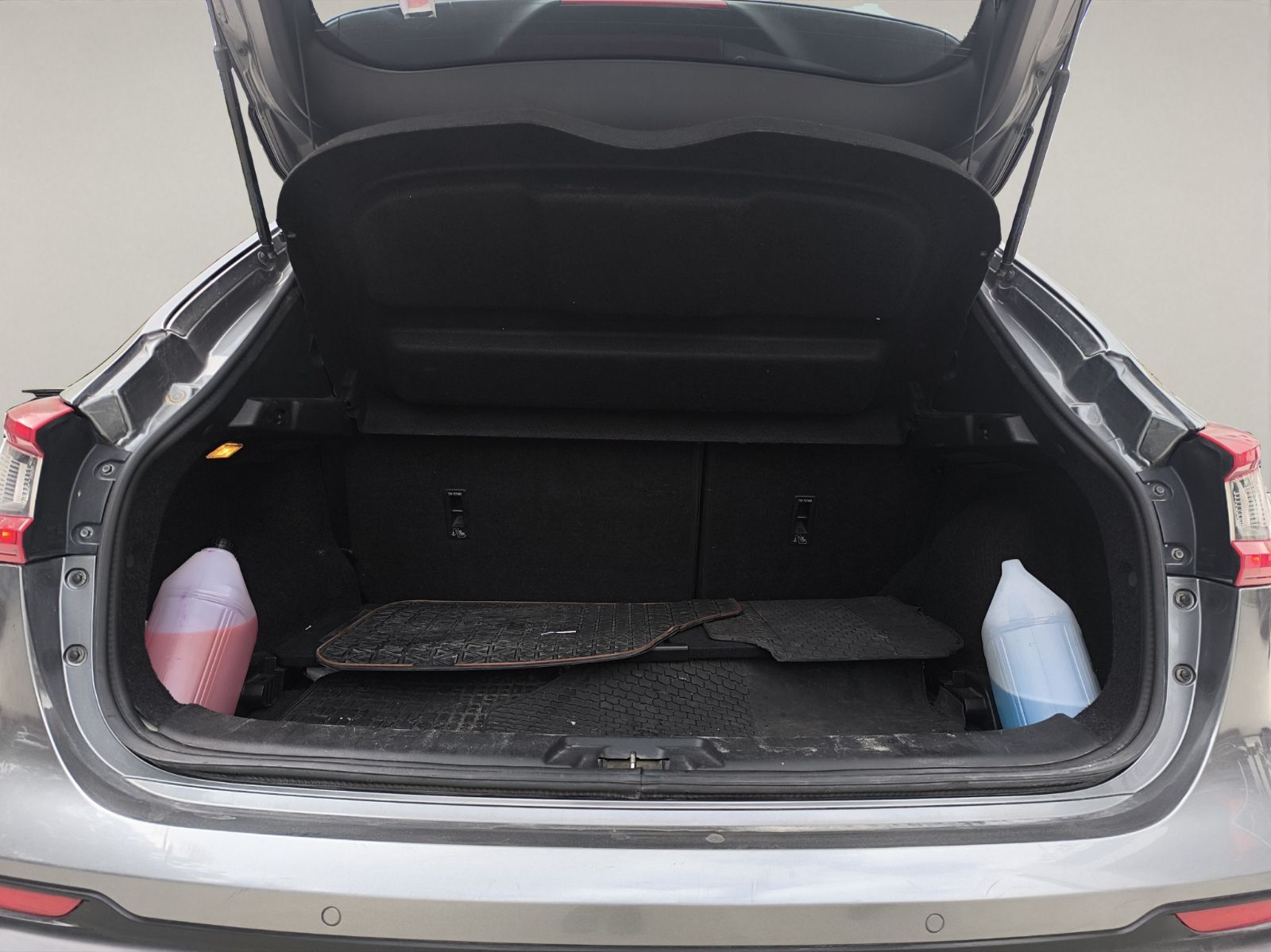 Nissan Qashqai Tekna High à Tunis - Photo 18