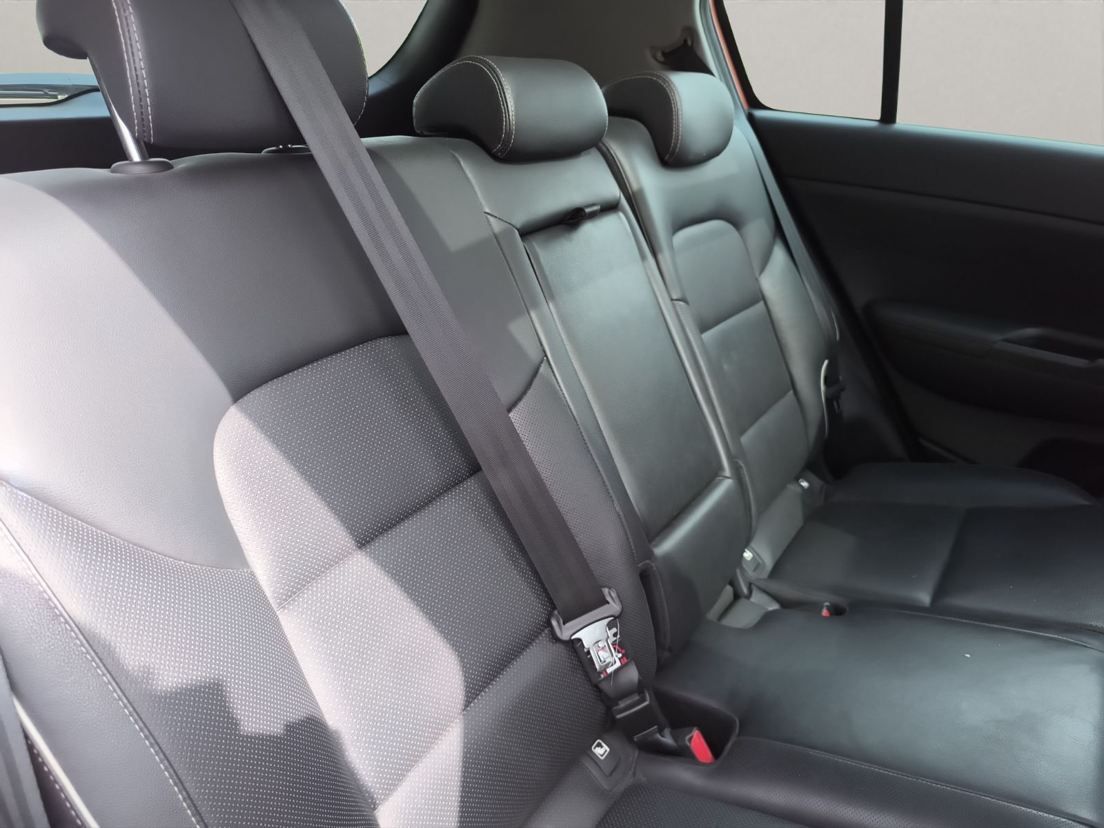 KIA Sportage GT-Line à Ben Arous - Photo 17