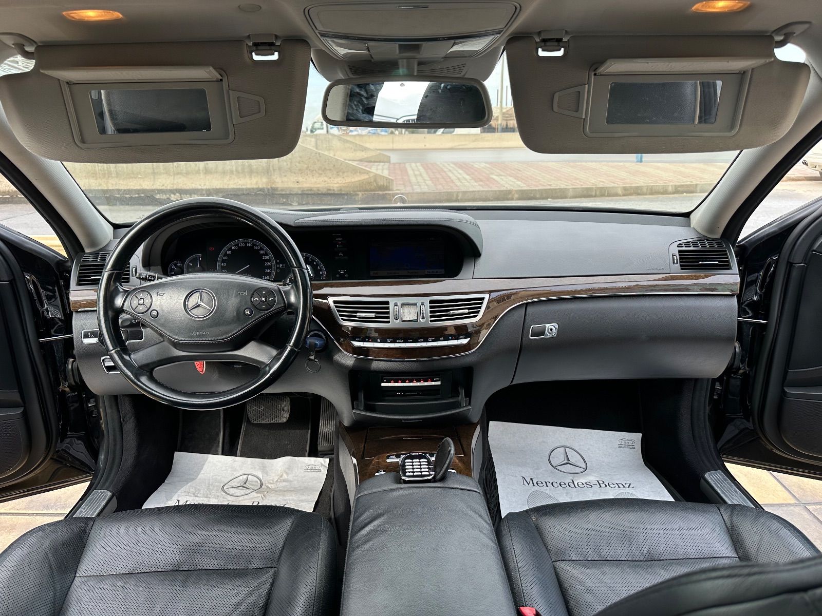 Mercedes-Benz Classe S S350. Toit ouvrant à Tunis - Photo 9