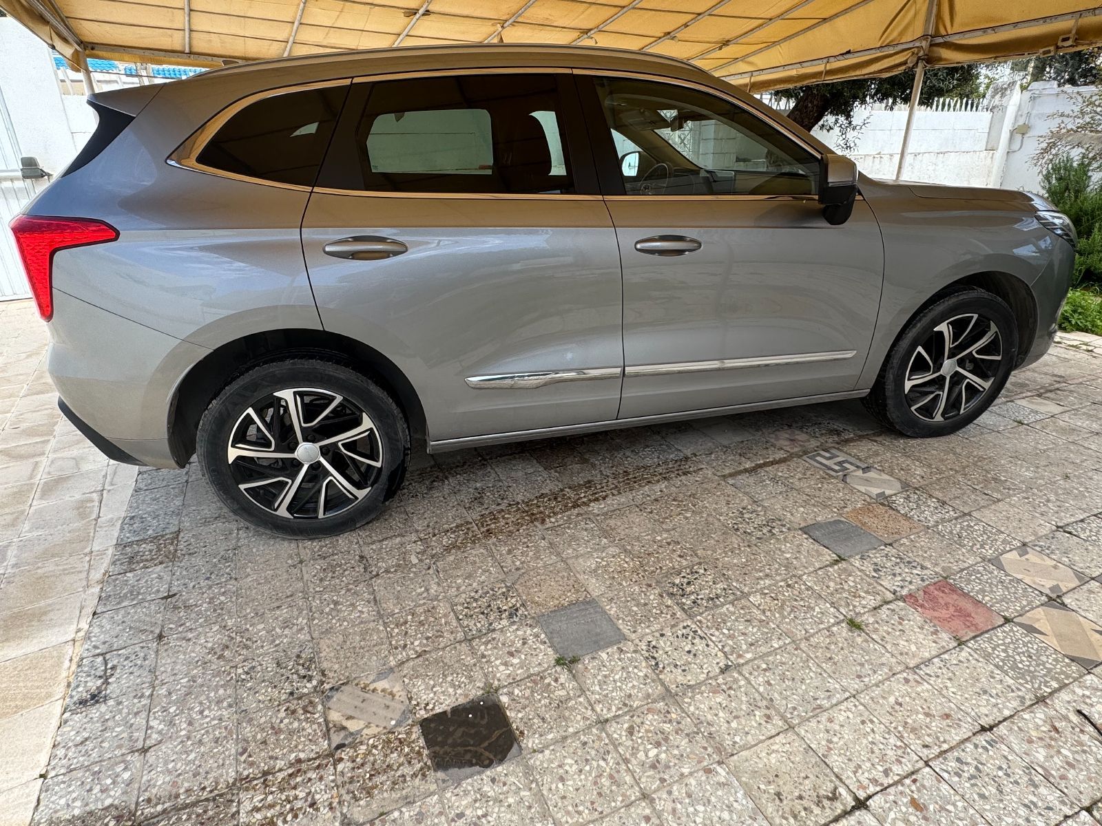 Haval Jolion à Tunis - Photo 2