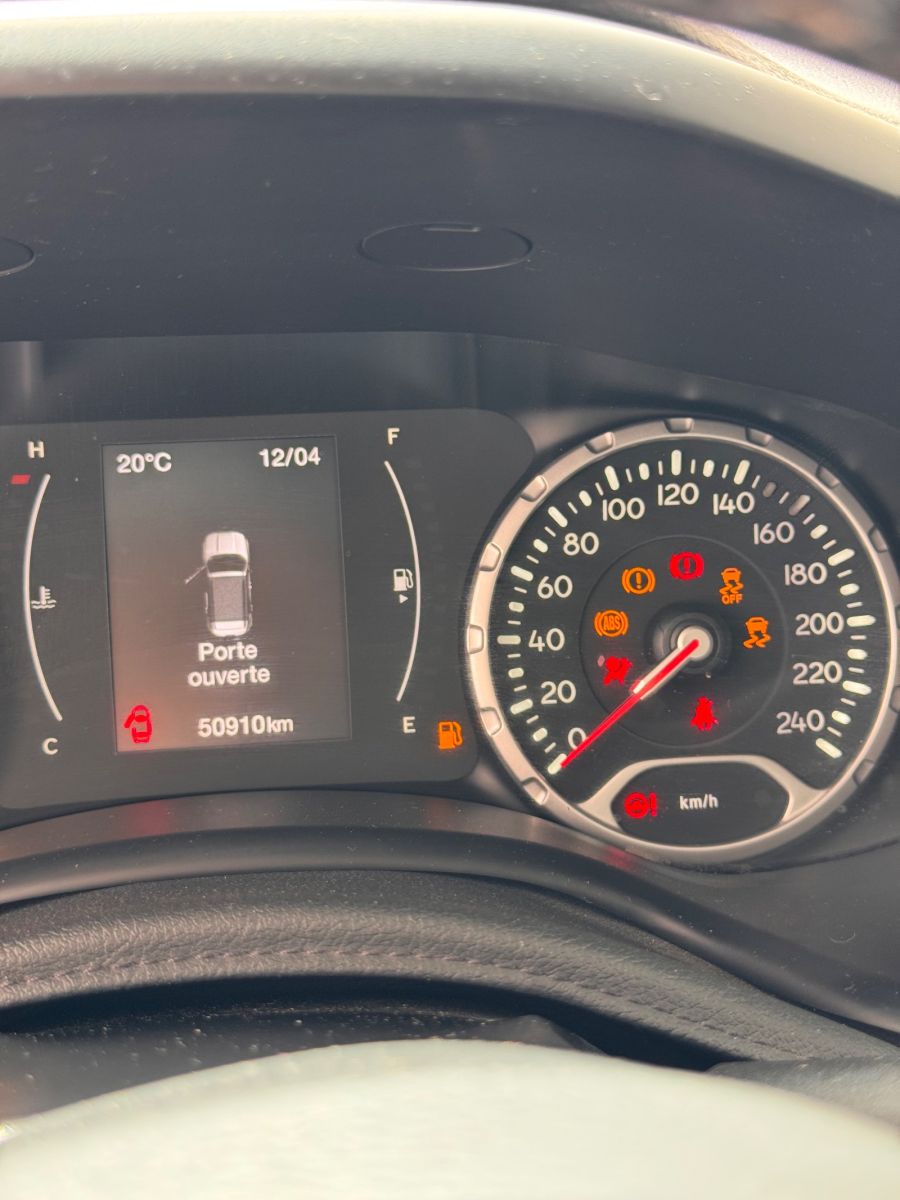 Jeep Renegade Limited à Tunis - Photo 9