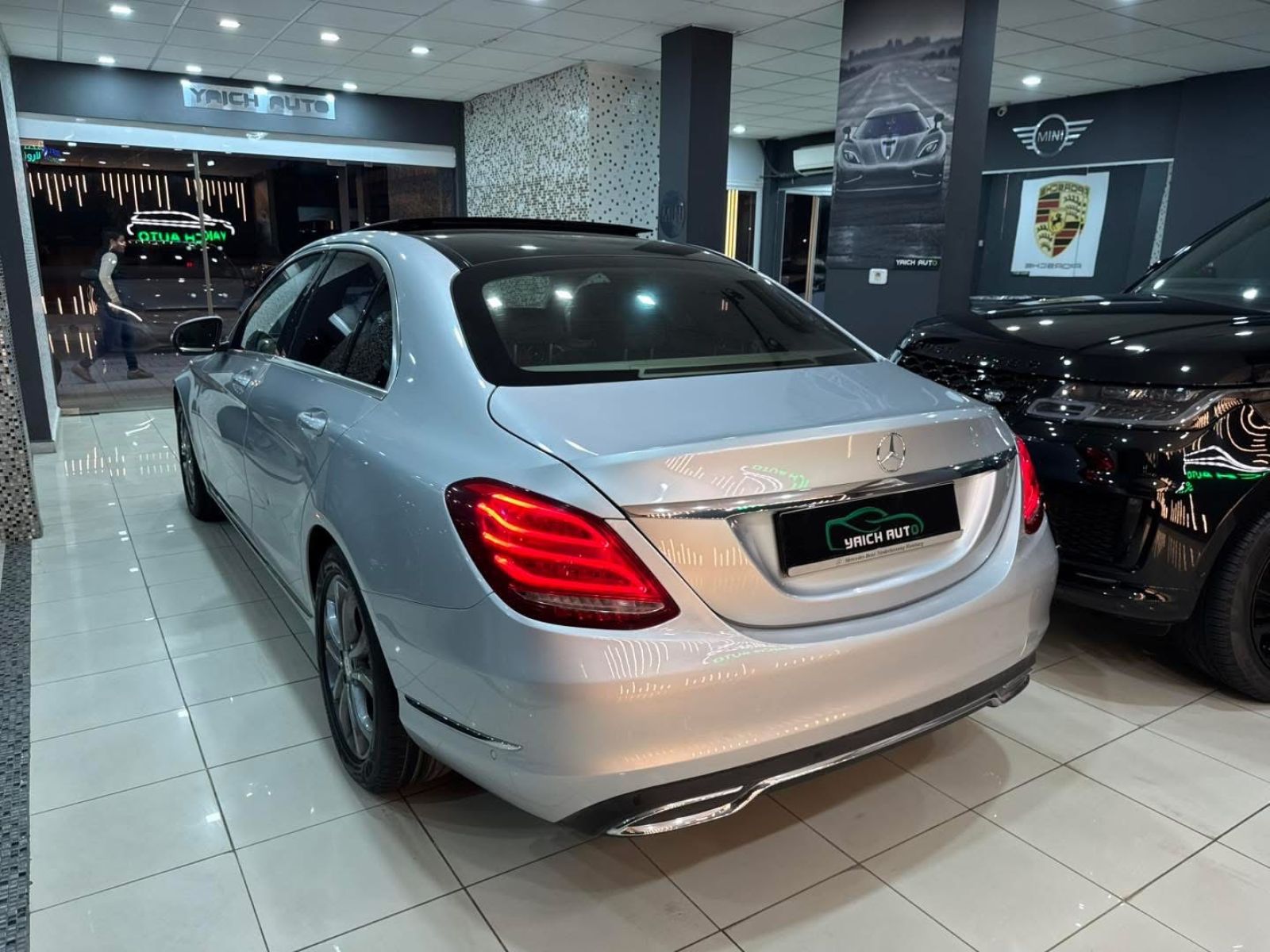 Mercedes-Benz Classe C AMG à Tunis - Photo 28