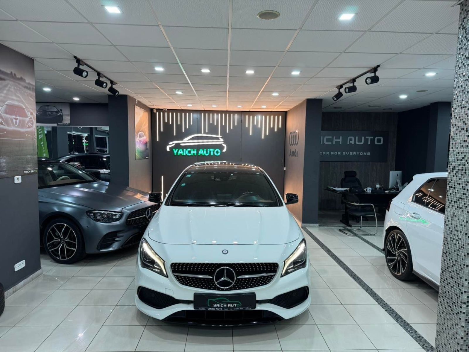 Mercedes-Benz CLA Urban à Sfax - Photo 1