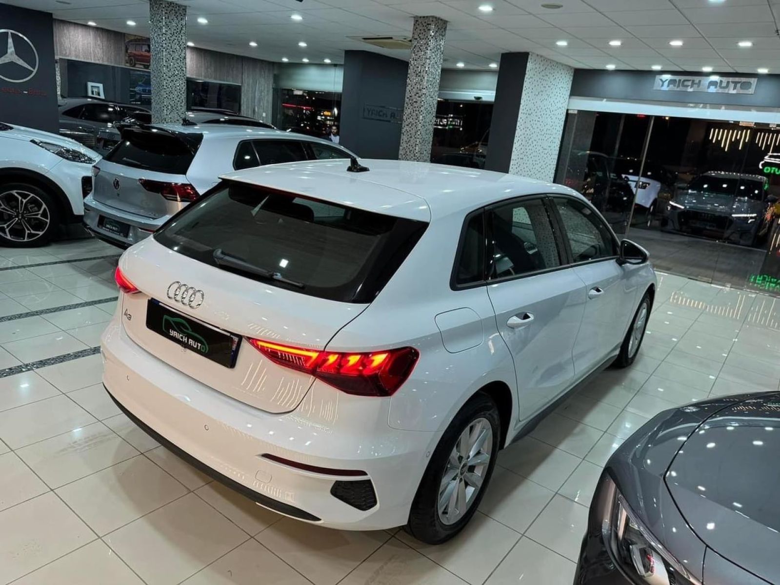 Audi A3 Sportback S-Line à Tunis - Photo 19