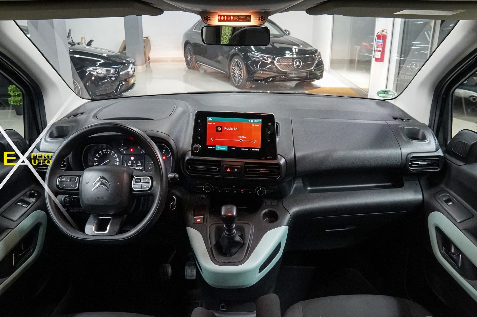 Citroën Berlingo BVA 5 places à Tunis - Photo 10
