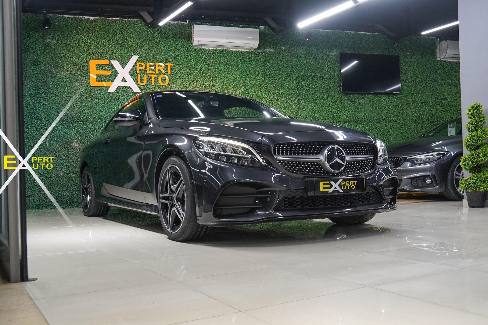 Mercedes-Benz Classe C coupé AMG à Tunis - Photo 1