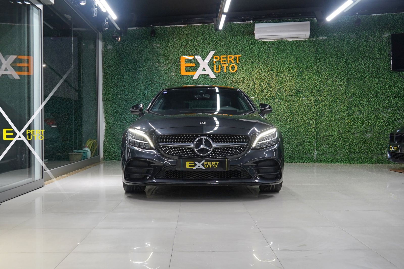 Mercedes-Benz Classe C coupé AMG à Tunis - Photo 2