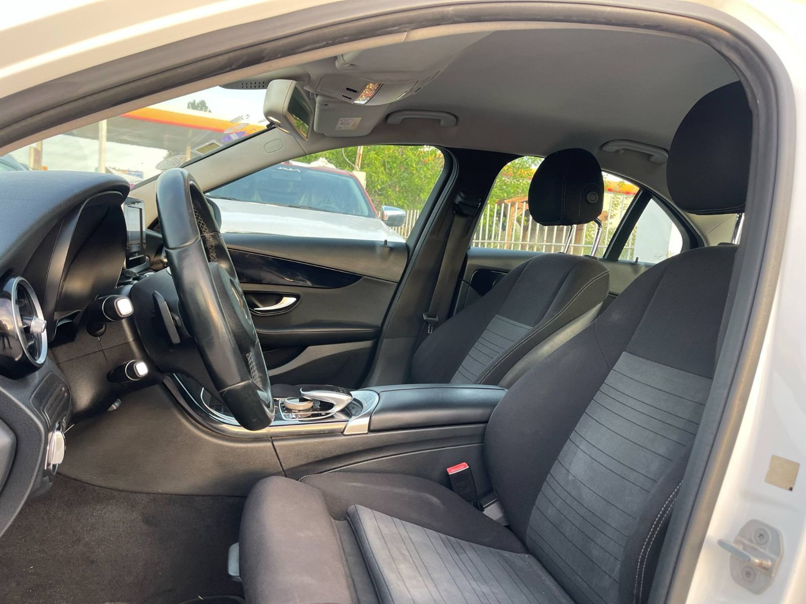 Mercedes-Benz Classe C AMG à Ben Arous - Photo 6
