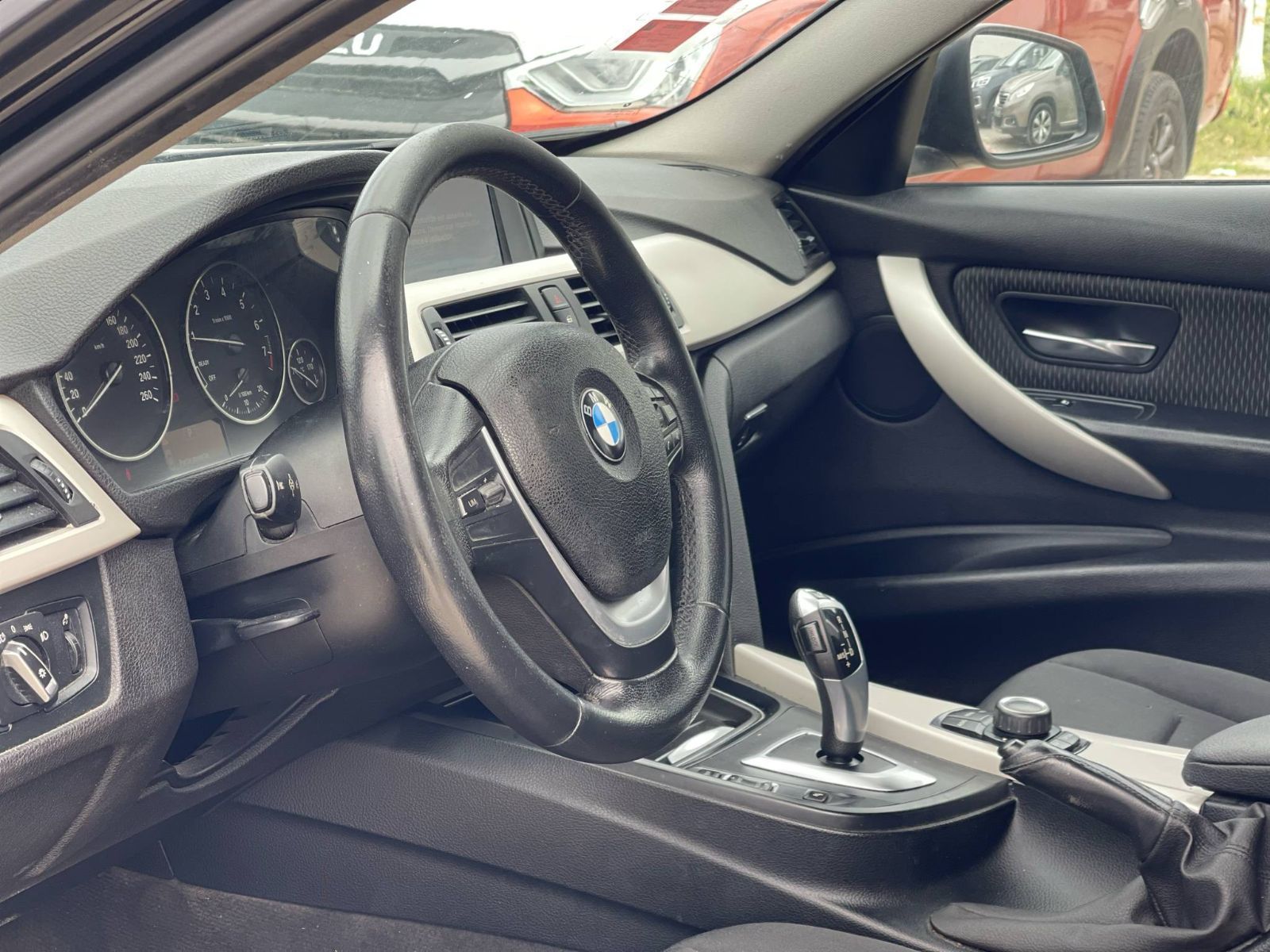 BMW Série 3 Confort Luxury Line à Ariana - Photo 5
