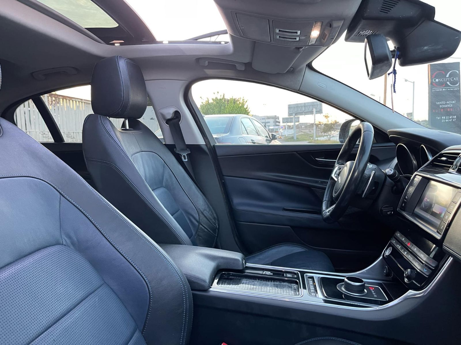 Jaguar XE à Tunis - Photo 8
