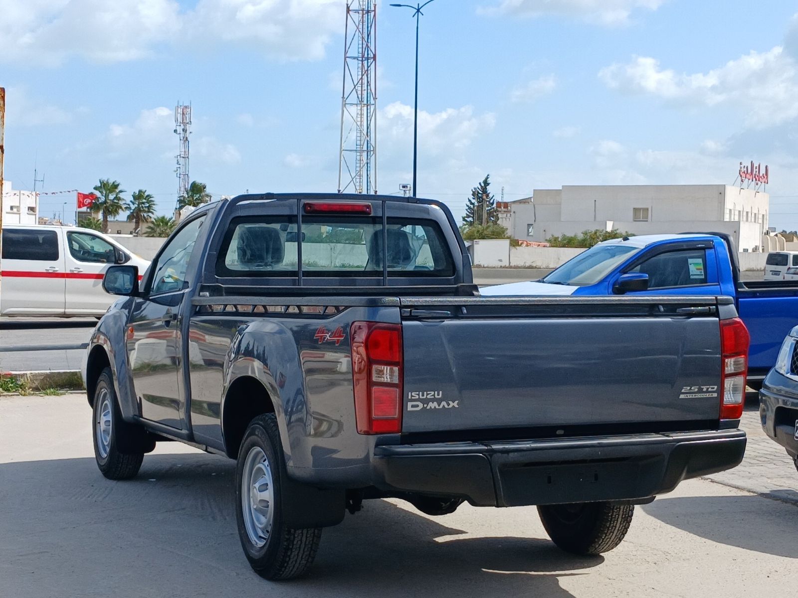 Isuzu D-Max Simple Cabine à Ben Arous - Photo 6