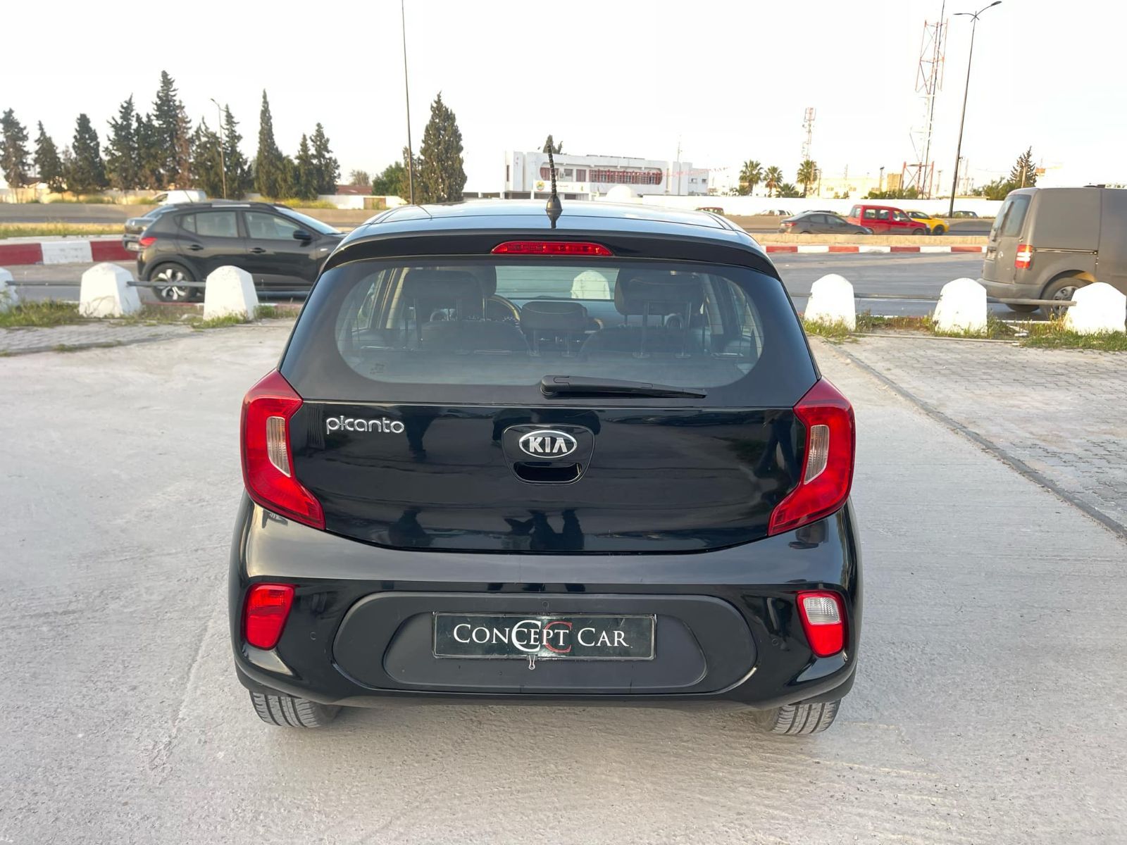 KIA Picanto à Tunis - Photo 11