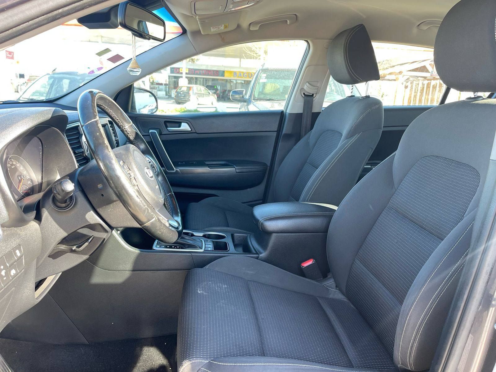 KIA Sportage à Tunis - Photo 6