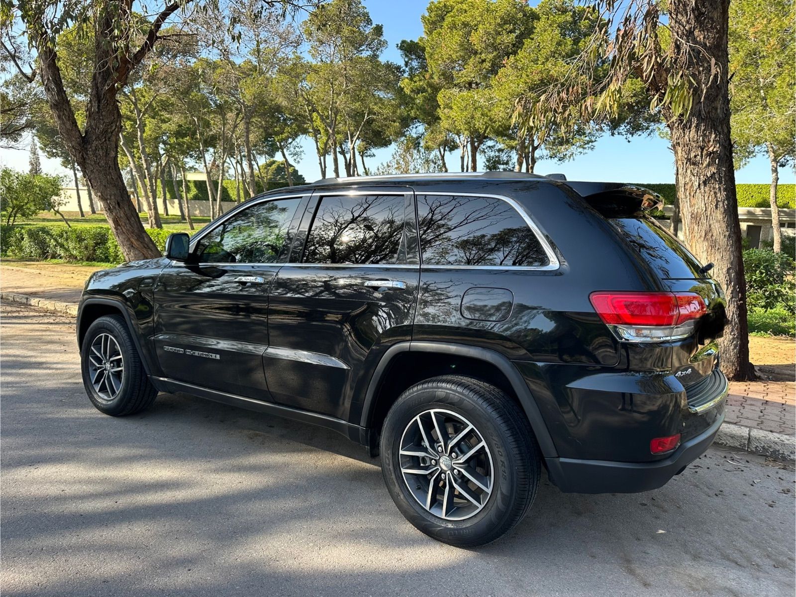 Jeep Grand Cherokee à Tunis - Photo 6