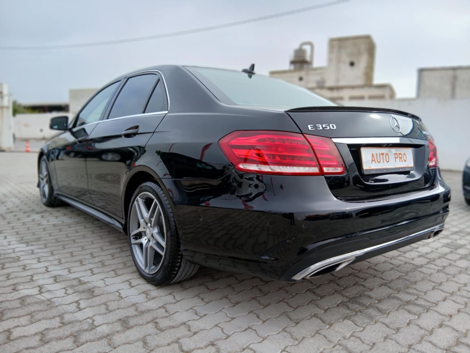 Mercedes-Benz Classe E Exclusive à Ariana - Photo 4
