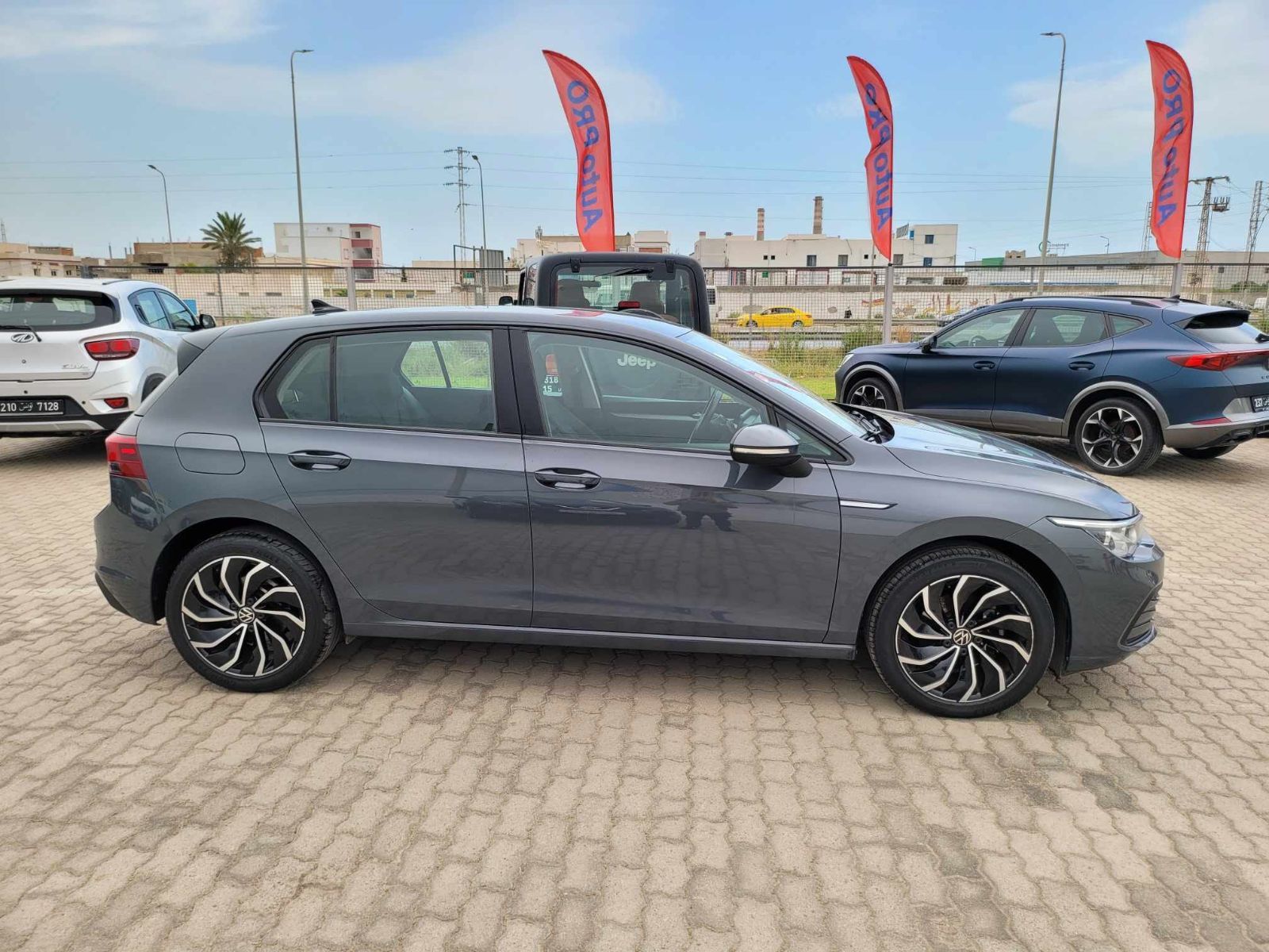 Volkswagen Golf 8 Life à Ben Arous - Photo 14