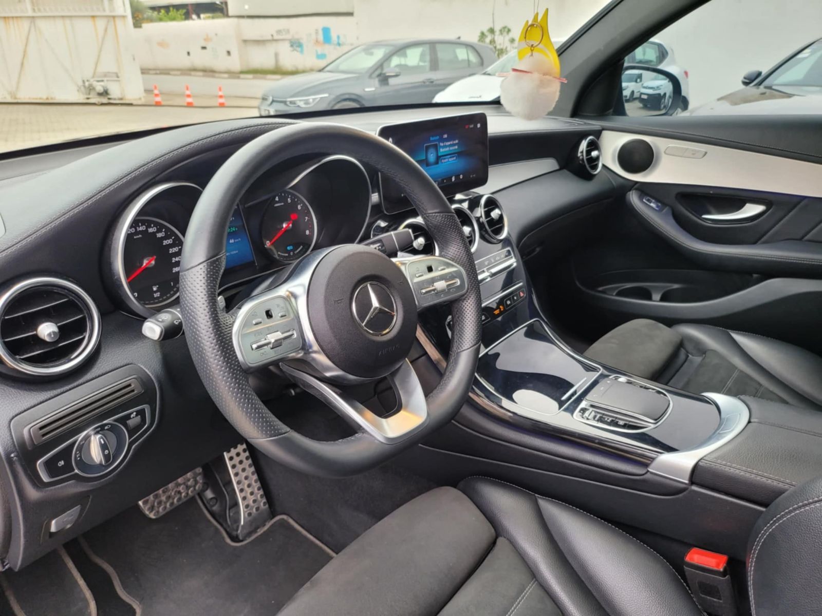 Mercedes-Benz GLC à Sfax - Photo 7