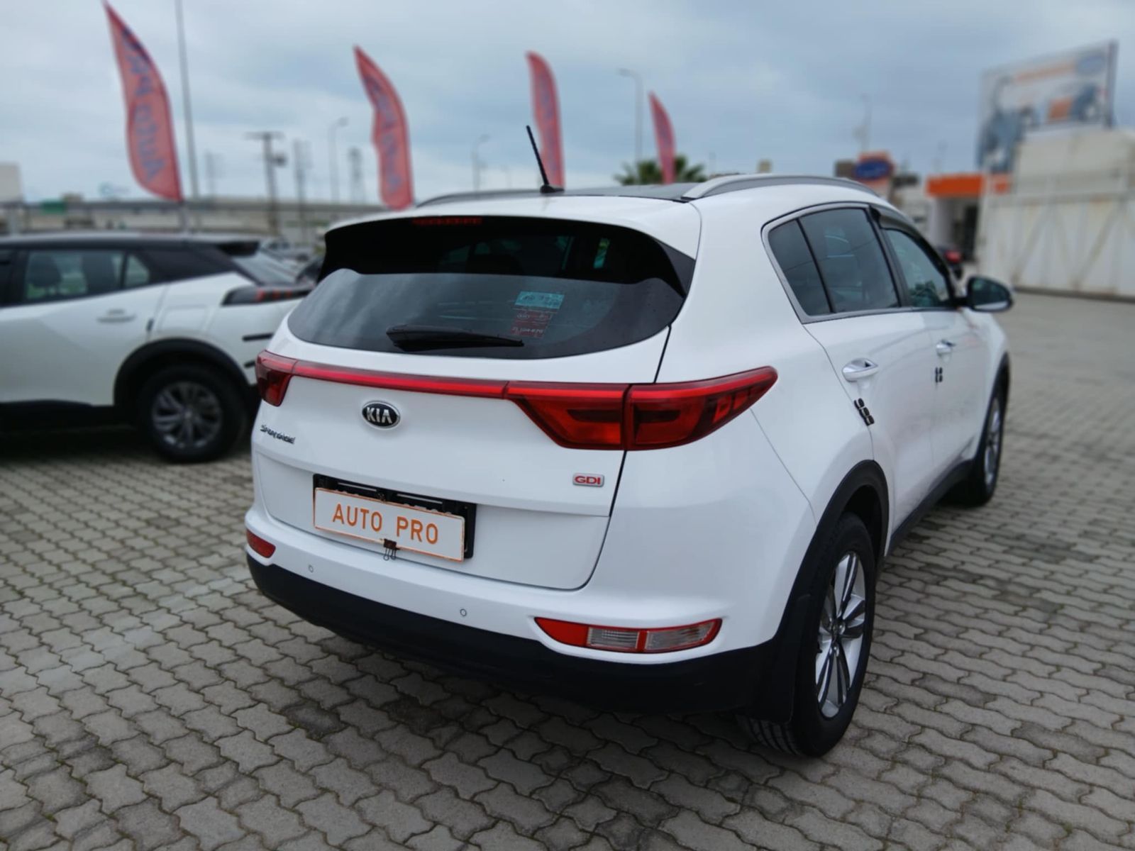 KIA Sportage à Tunis - Photo 3