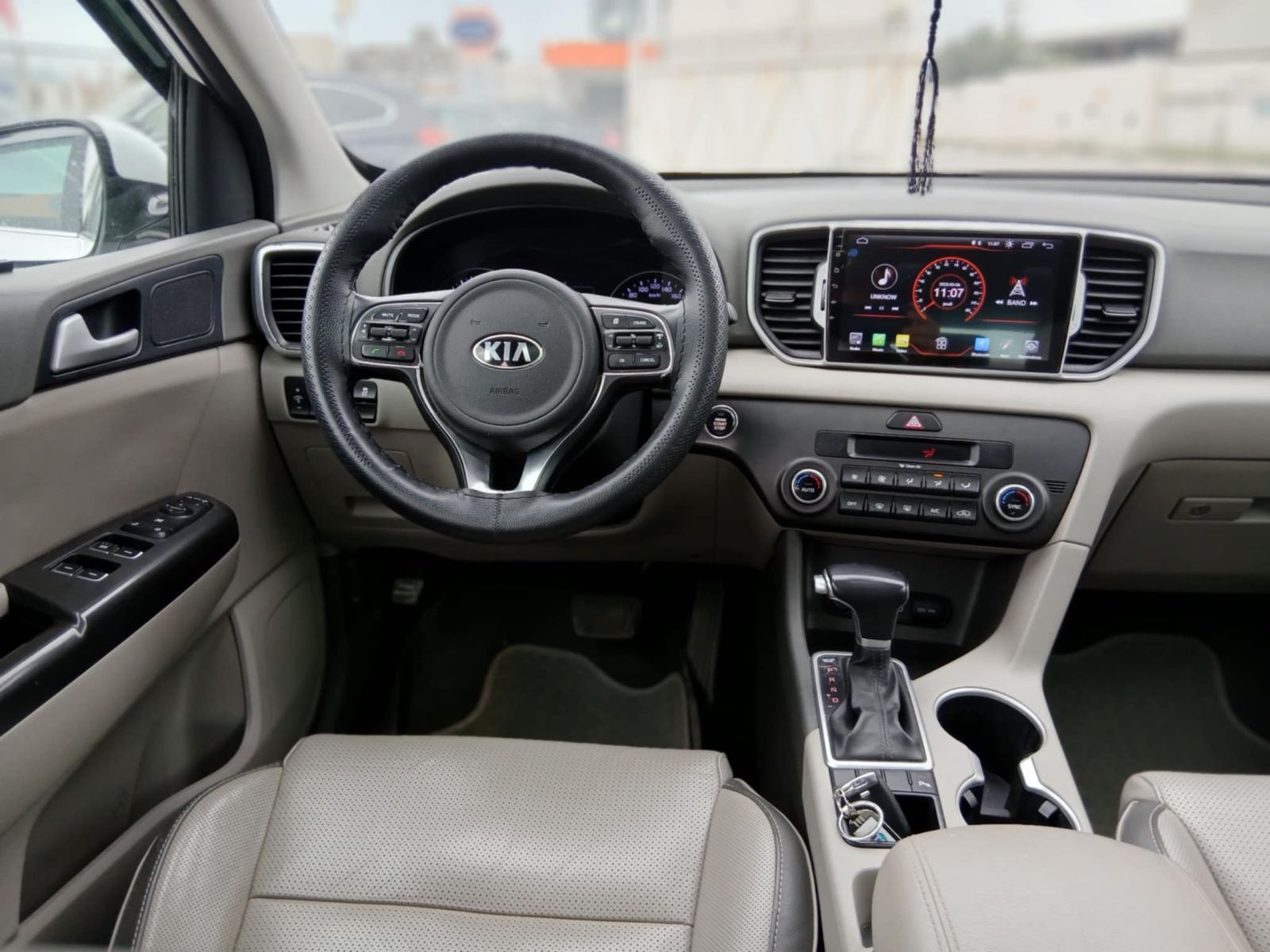KIA Sportage à Tunis - Photo 8