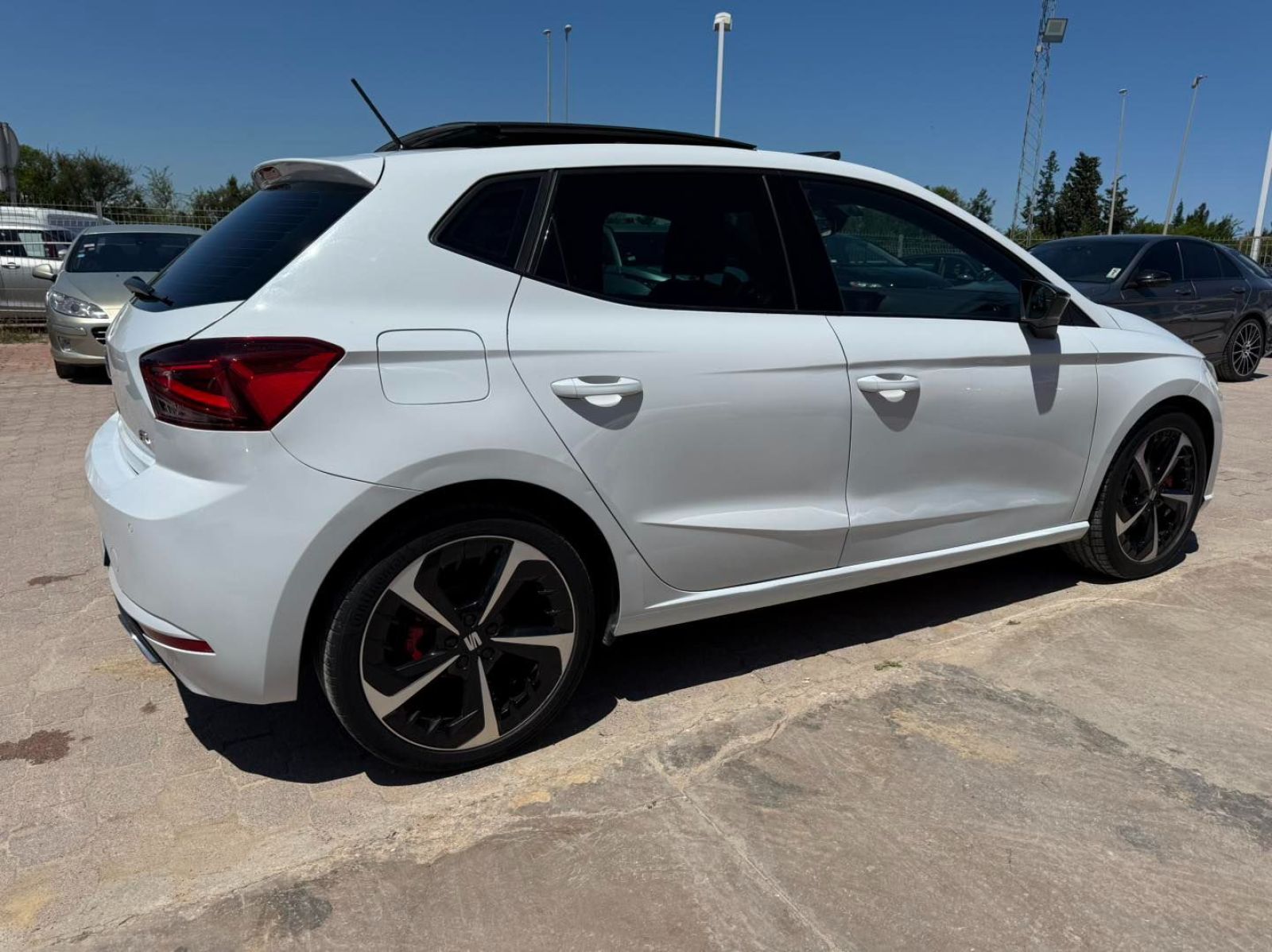 Seat Ibiza FR à Tunis - Photo 5