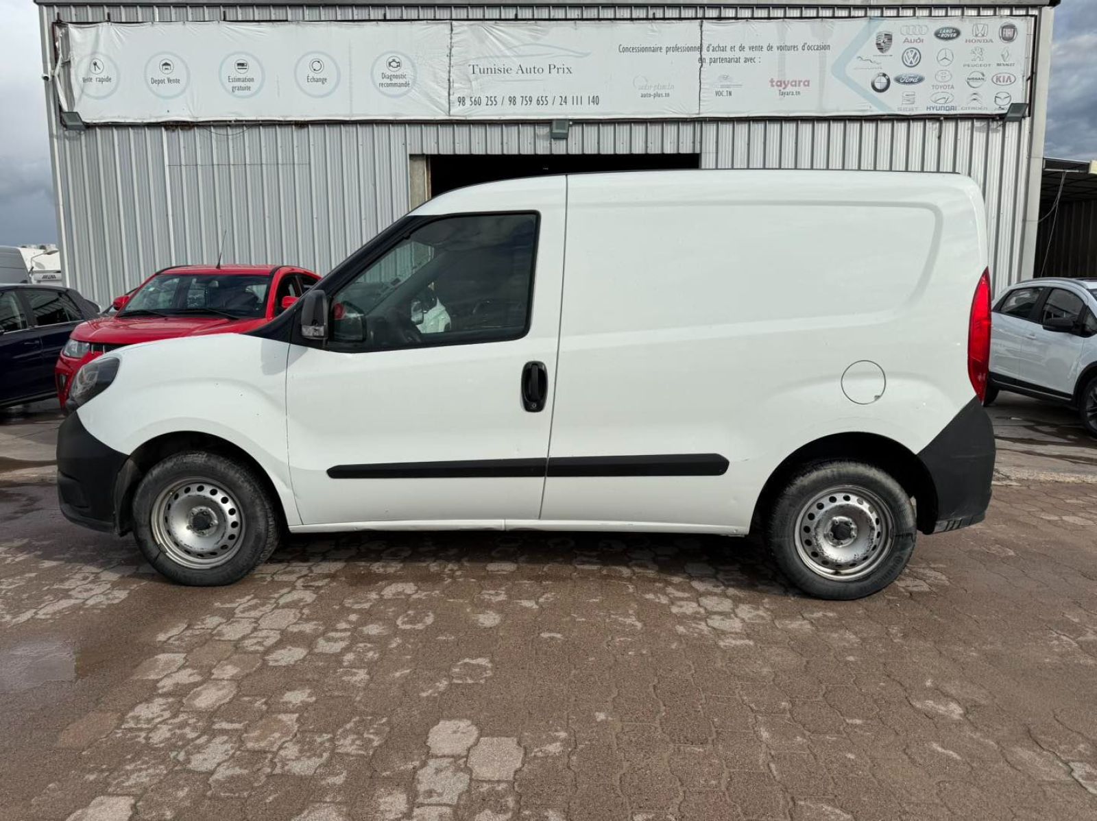 Fiat Doblo 3 places à Ariana - Photo 1