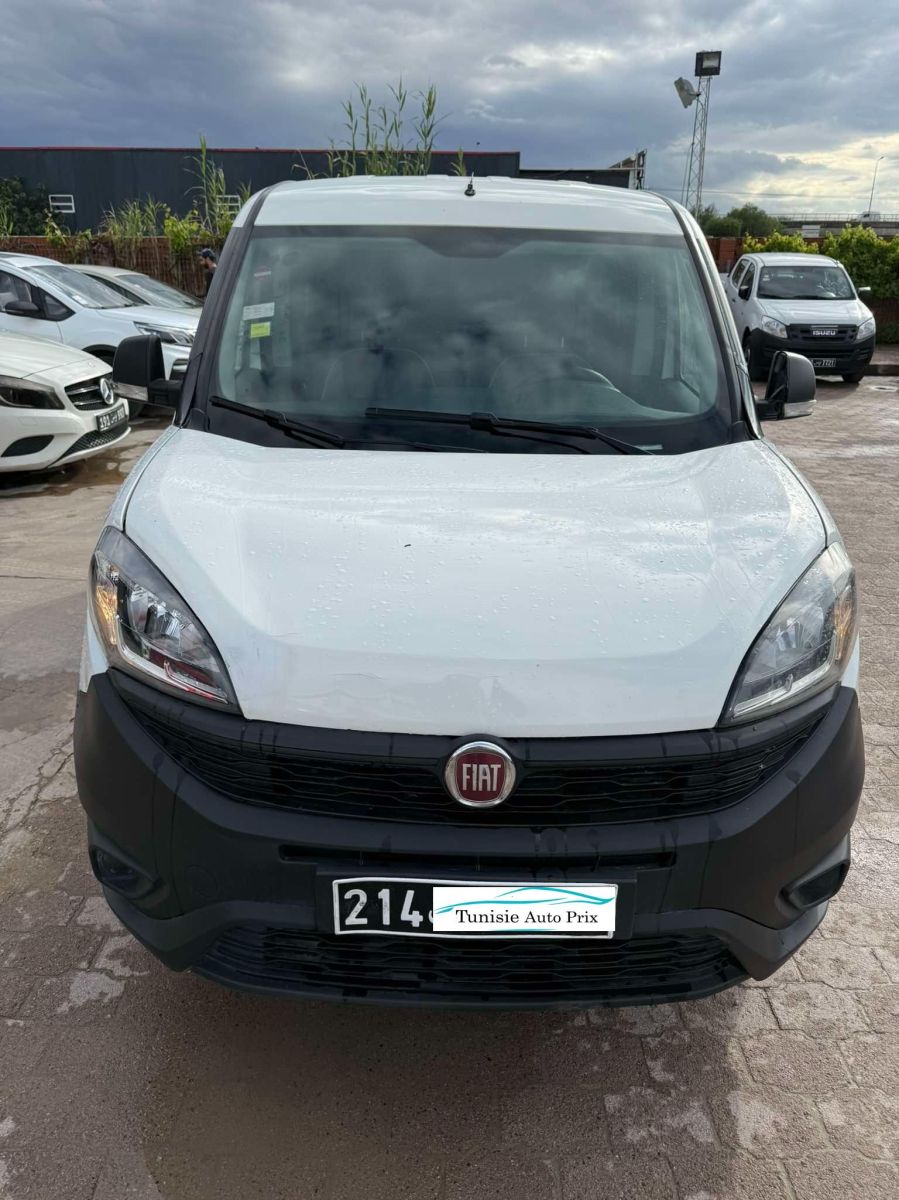 Fiat Doblo 3 places à Ariana - Photo 10
