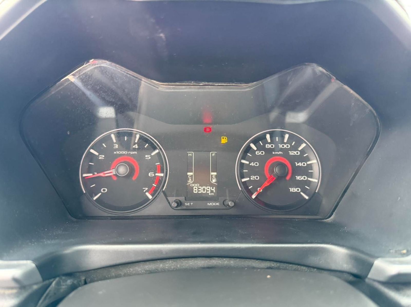 Mahindra KUV 100 K8 à Ben Arous - Photo 9