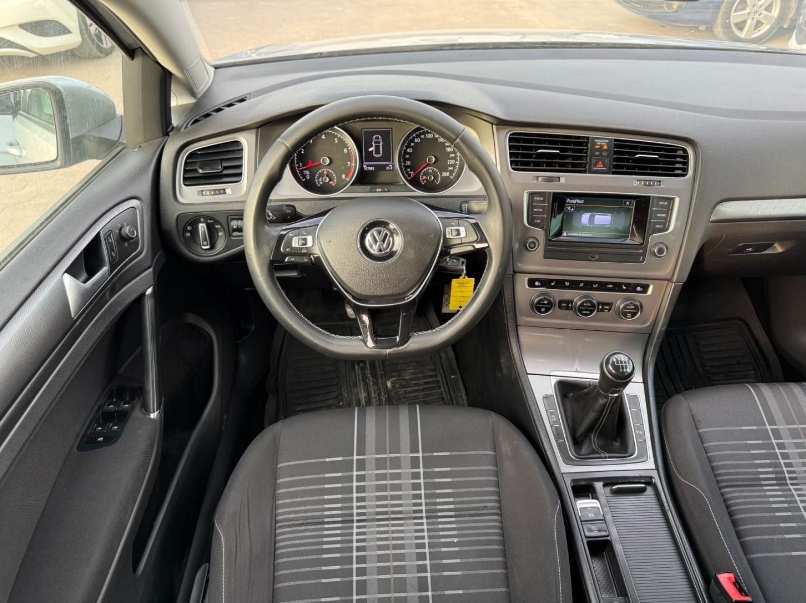Volkswagen Golf 7 à Tunis - Photo 8