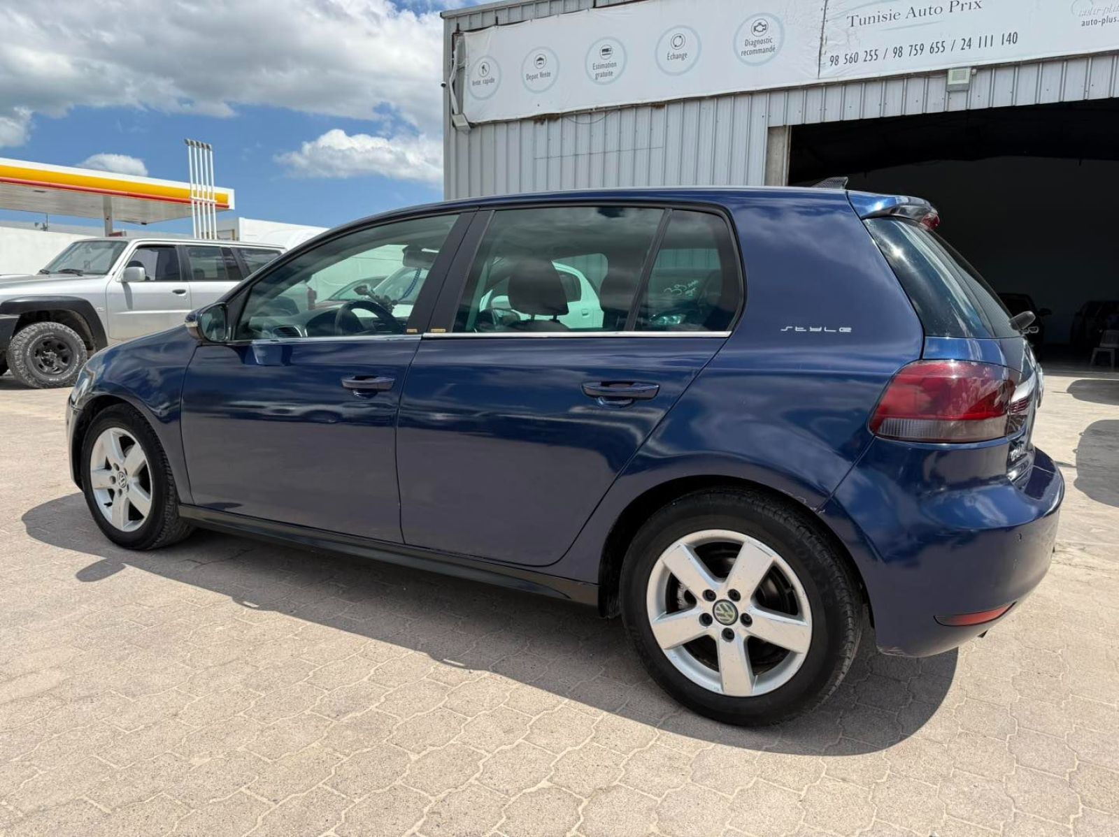 Volkswagen Golf 6 Style à Ariana - Photo 2