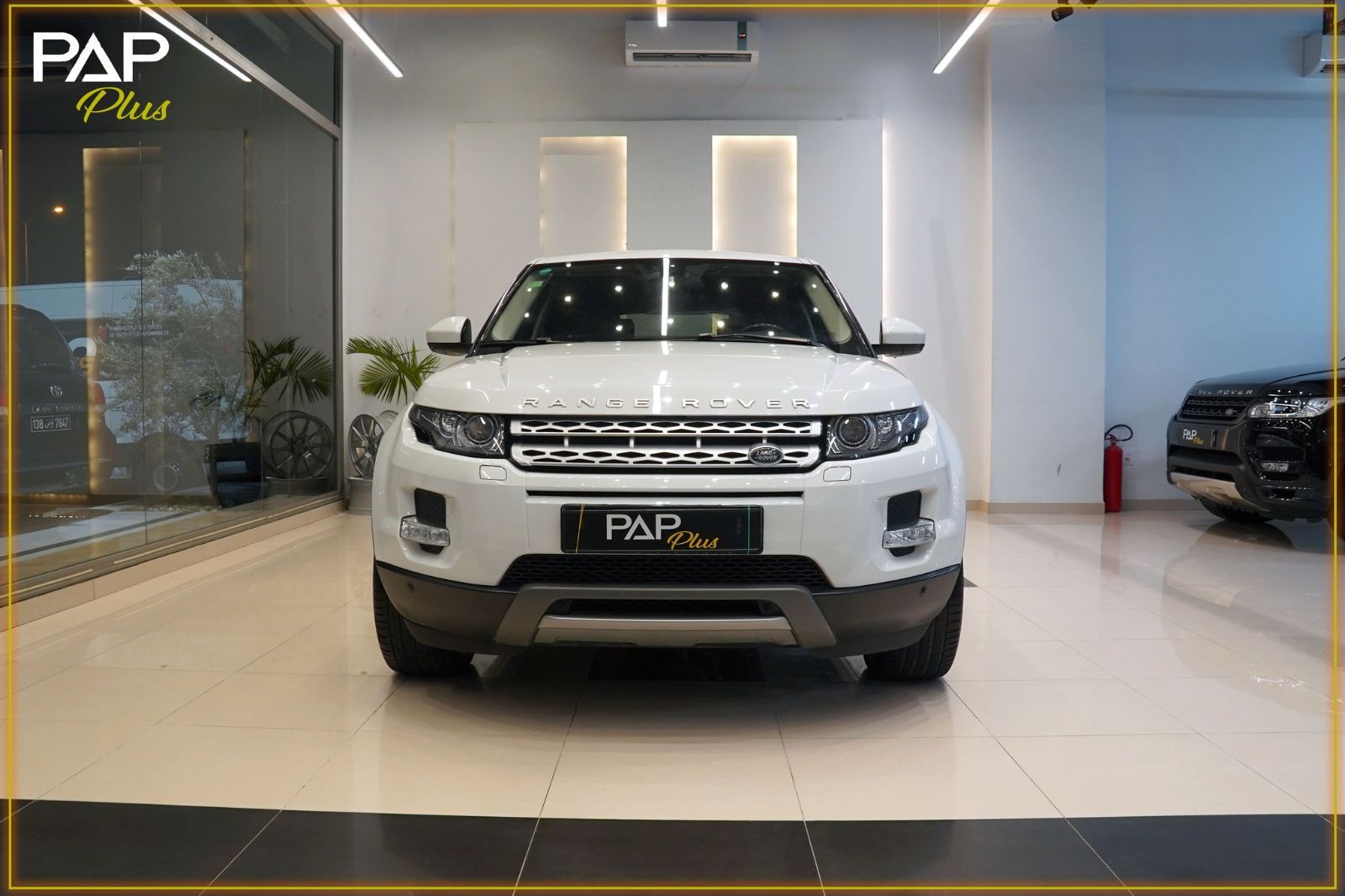 Land Rover Range Rover Evoque à Tunis - Photo 1