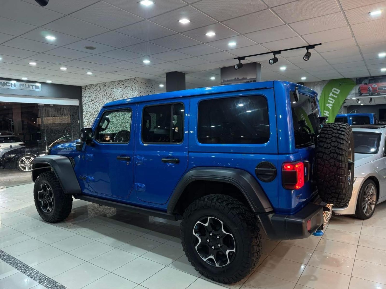 Jeep Wrangler Unlimited à Tunis - Photo 4