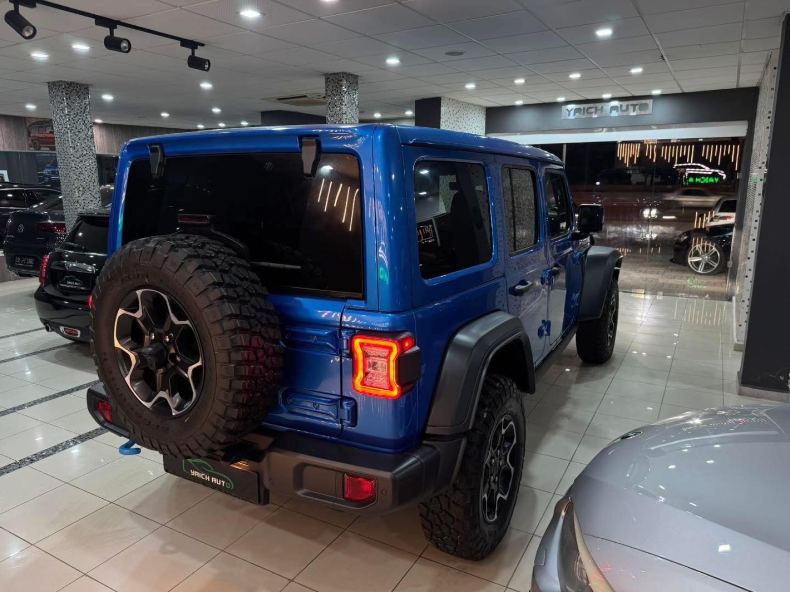 Jeep Wrangler Unlimited à Tunis - Photo 7