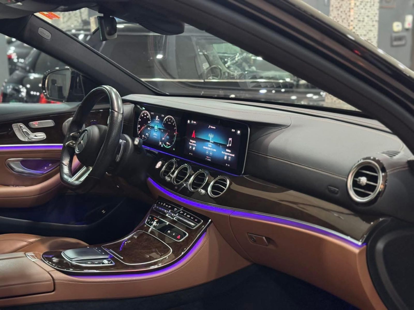 Mercedes-Benz Classe E à Tunis - Photo 17